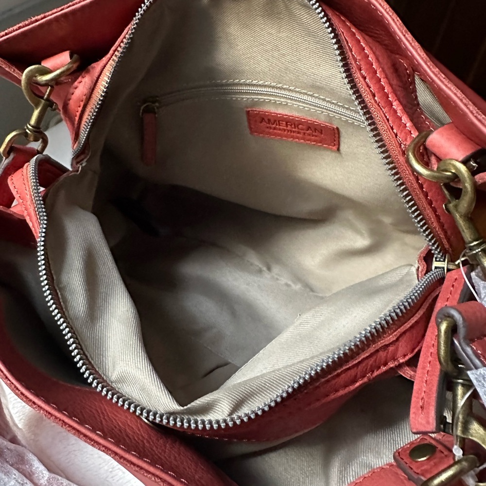 American Leather Deep Rust Red Soft leather purse BRAND NEW! with tags - Picture 4 of 7
